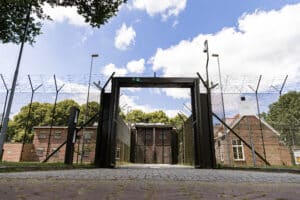 Never say cheese gevangenismuseum HR-194