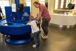 Never say cheese De vondeling van Veenhuizen LR-51